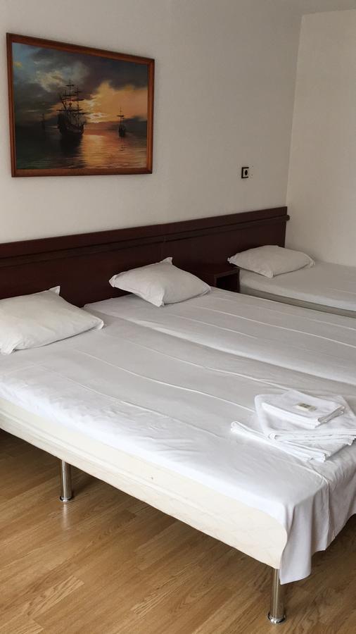 Royal Hostel Βάρνα Εξωτερικό φωτογραφία
